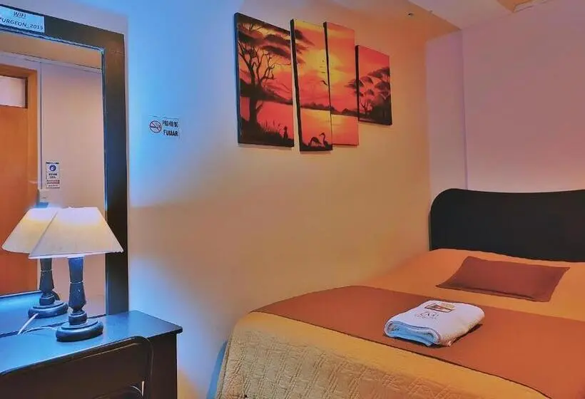 اتاق لوکس, Hostal Murgeon Boutique