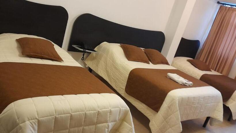 Номер Стандарт Трехместный, Hostal Murgeon Boutique