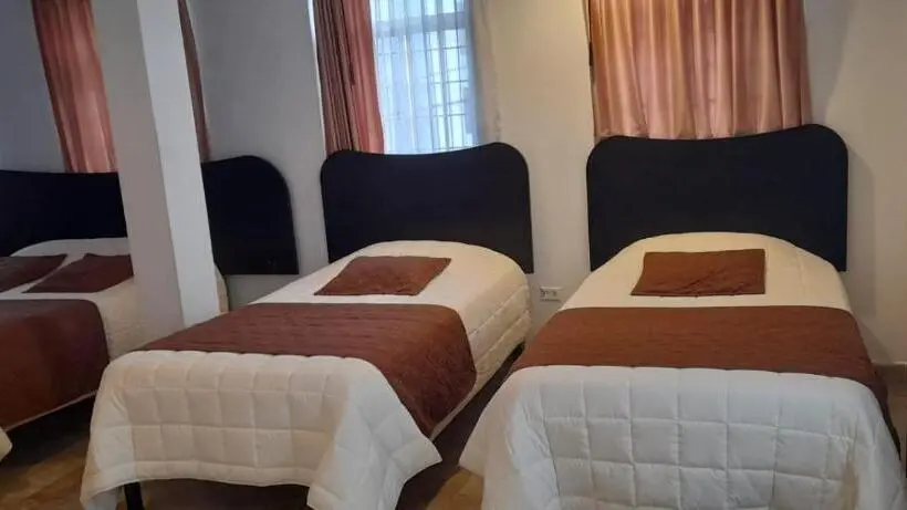 اتاق استاندارد سه نفره, Hostal Murgeon Boutique