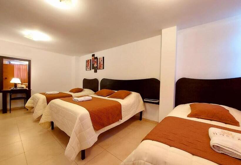 Номер Стандарт Трехместный, Hostal Murgeon Boutique