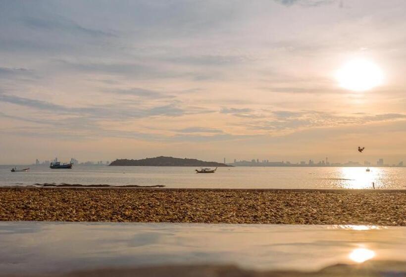 带大床的标准间, Tasana Bar And Luxury Resort