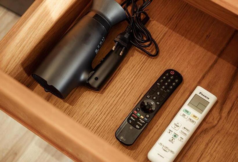 带大床的标准间, Tasana Bar And Luxury Resort