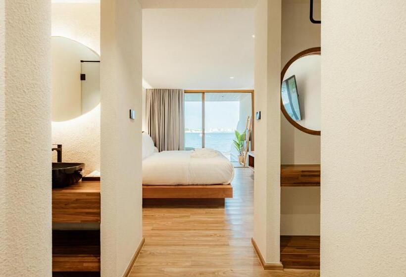 带大床的标准间, Tasana Bar And Luxury Resort