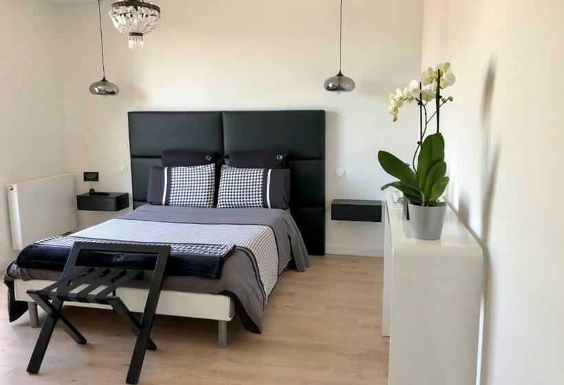 Номер Комфорт, Hôtelya Lille Villeneuve D Ascq