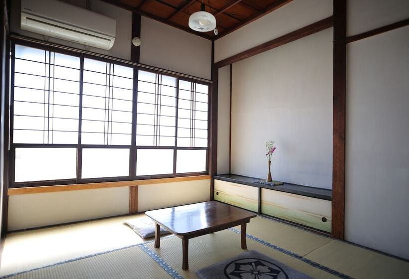 Номер Стандарт, Hinode Ryokan