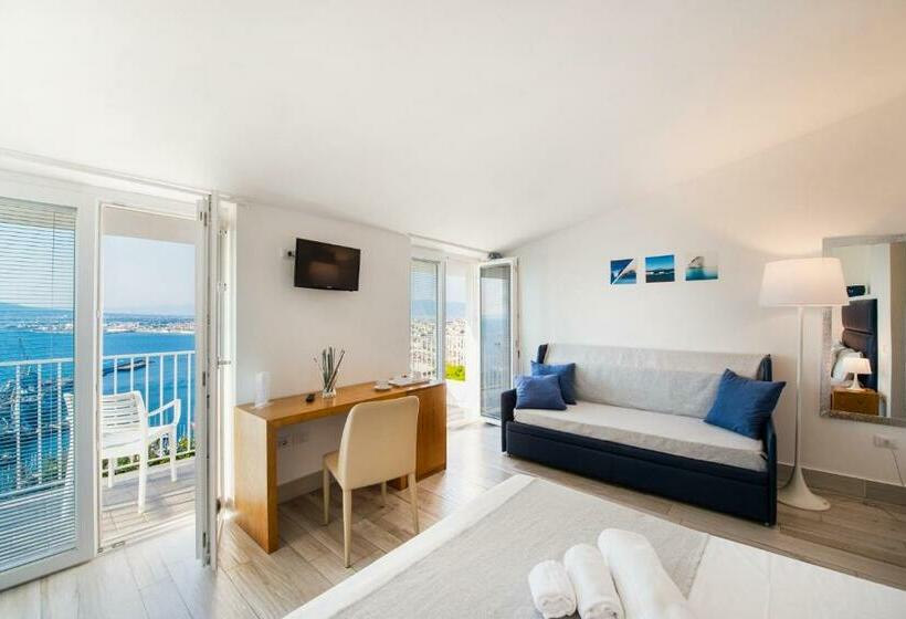 高级海景房, Relais Manfredi