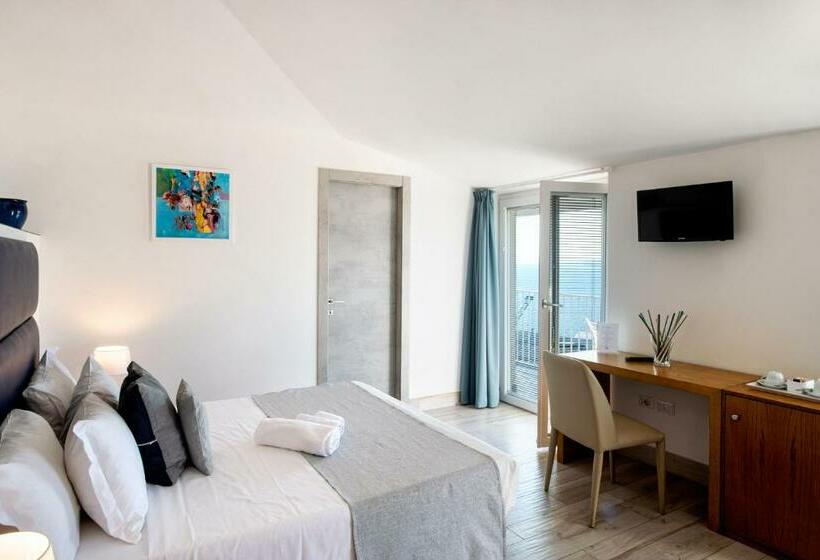 带海景的标准房, Relais Manfredi