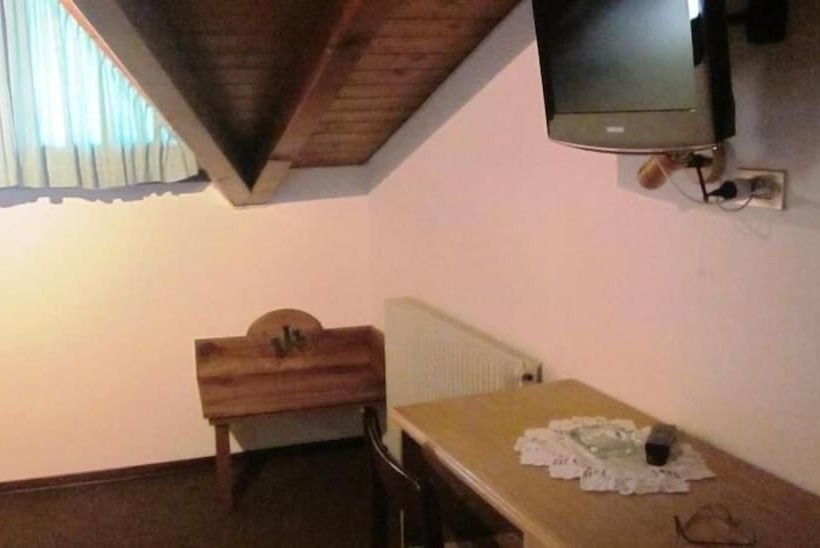 标准间, Albergo Moleta