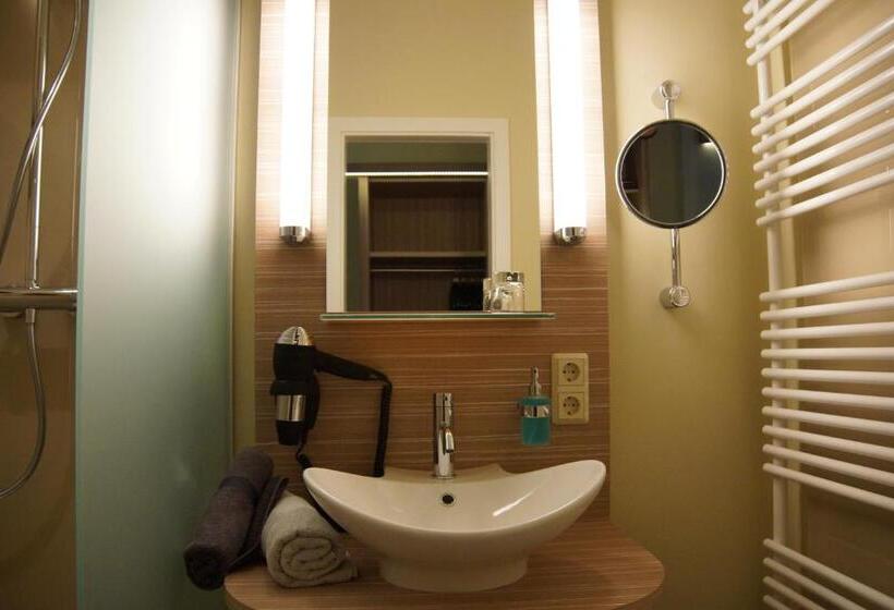 Номер Стандарт, Am Untersee