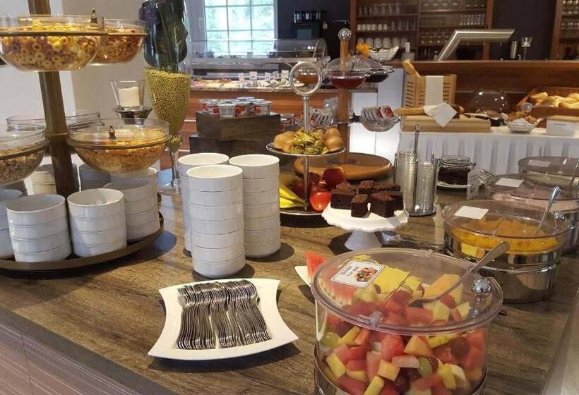 Номер Стандарт Индивидуальный с Балконом, Am Untersee