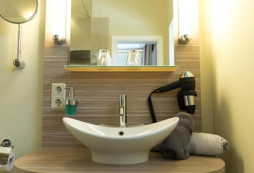 Номер Стандарт с Балконом, Am Untersee