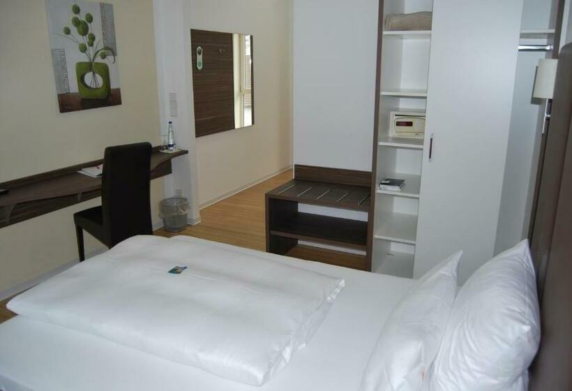 חדר סטנדרט יחיד, Das Quartier