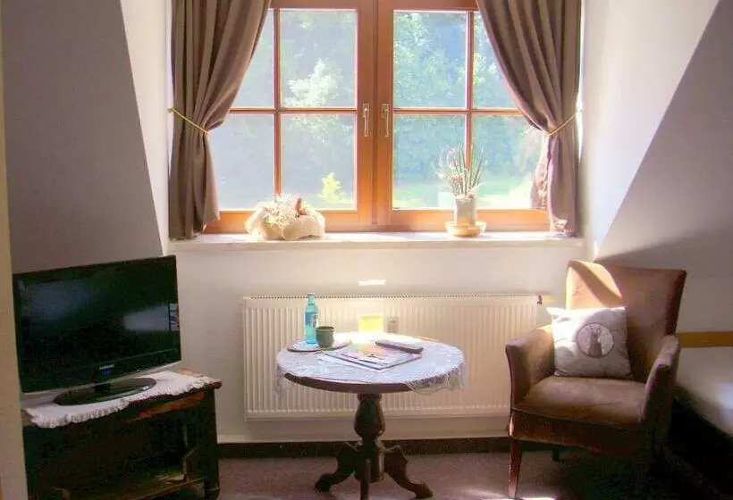 Standard Room, Elegant Hotel Zur Burg