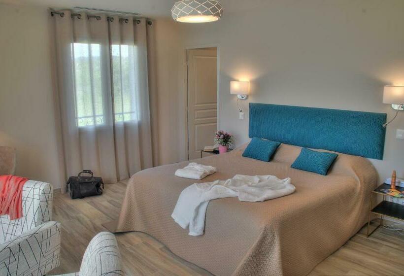 חדר פרמיום נוף לגינה, Hôtel La Bastide D Iris