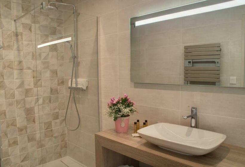 Номер Deluxe Вид на Сад, Hôtel La Bastide D Iris