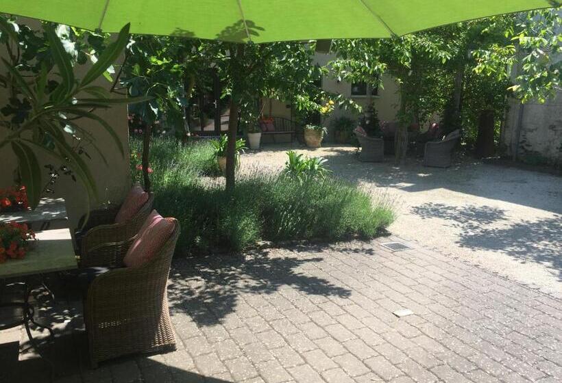 חדר דלוקס, Jugendstil Hof