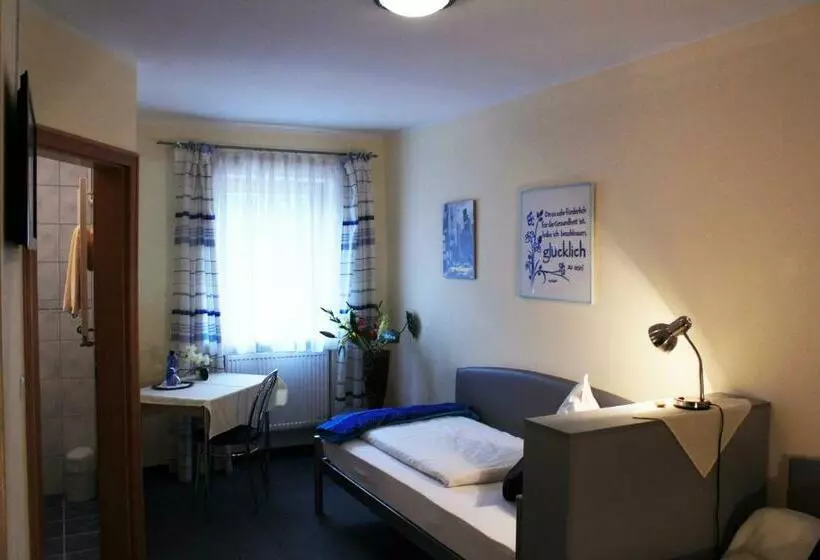 اتاق استاندارد یک نفره, Land Gut Hotel Gasthof Waldschänke