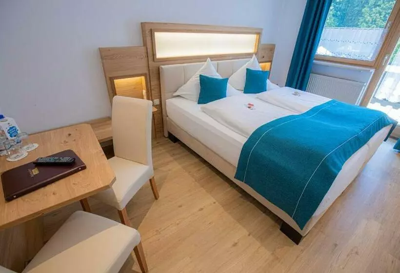 اتاق سوپریور, Land Gut Hotel Gasthof Waldschänke