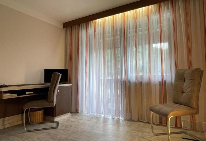 발코니 디럭스 룸, Landhaus Oberaurach