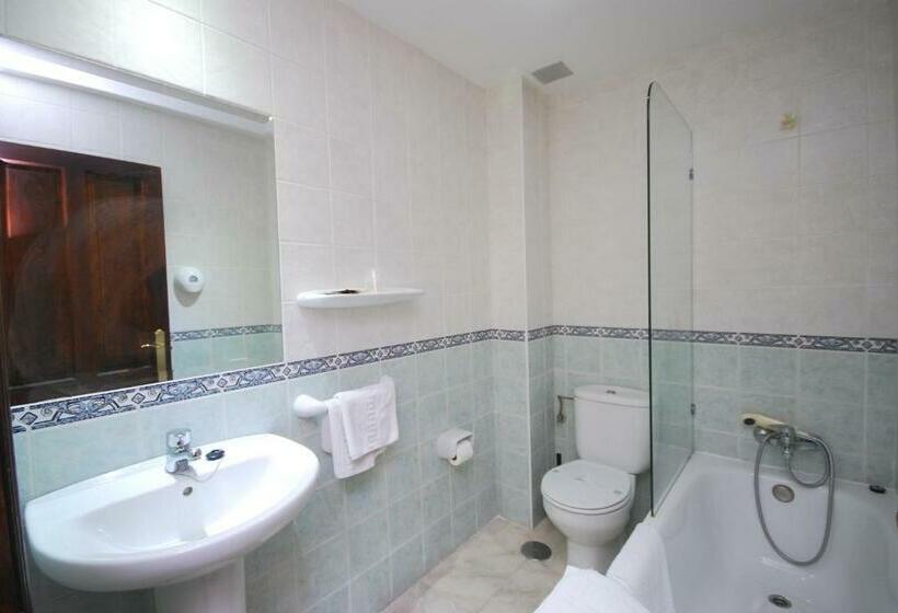 غرفة قياسية, Los Angeles