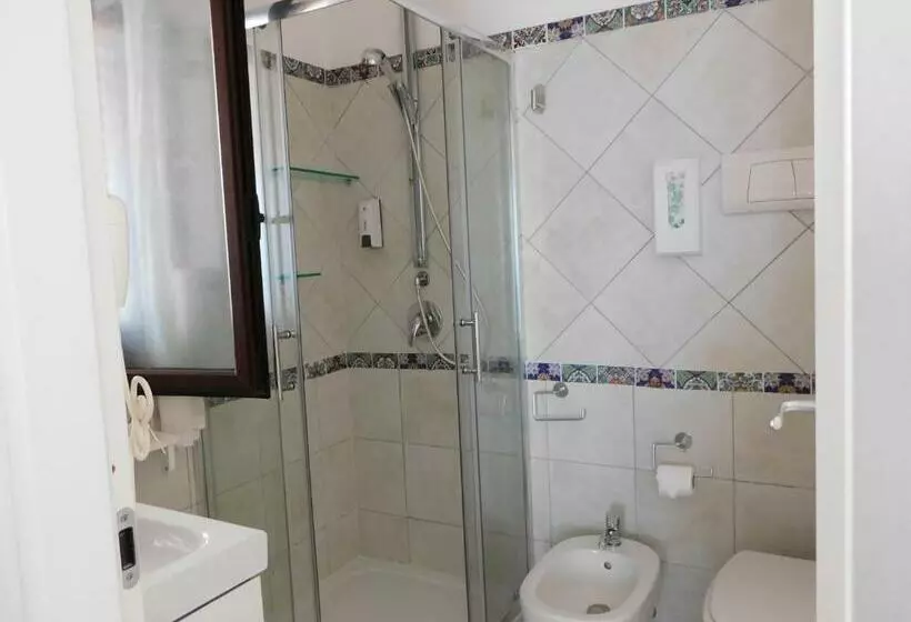 Superior-huone Merinäkymä, La Battigia B&b