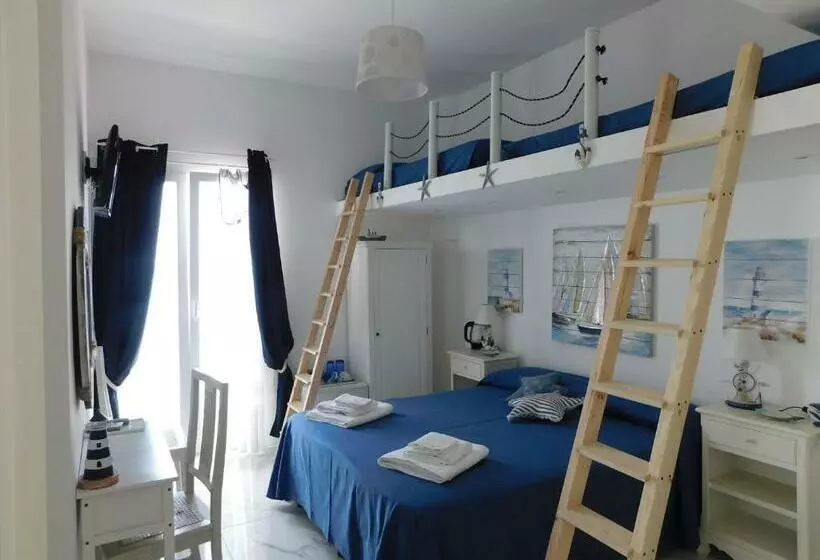 Superior-huone Merinäkymä, La Battigia B&b