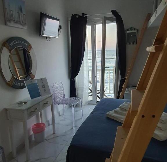 Номер Superior Вид на Море, La Battigia B&b