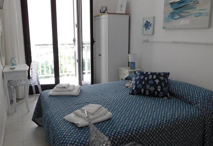 Номер Deluxe Вид на Сад, La Battigia B&b