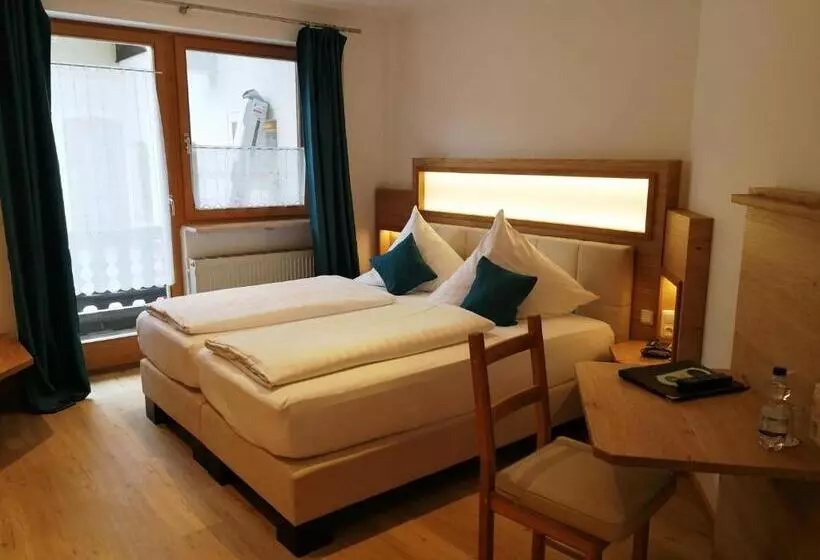 اتاق سوپریور یک تخته, Land Gut Hotel Gasthof Waldschänke