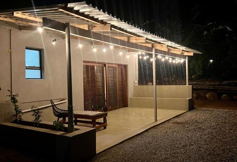 Номер Superior с Террасой, Loerieroep Estate   Mountainview Selfcatering Accommodation Nelspruit