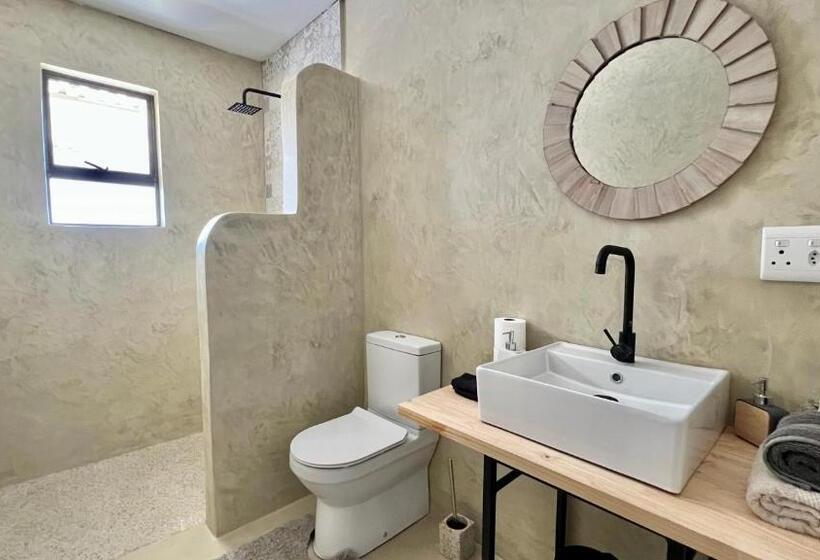 Номер Superior с Террасой, Loerieroep Estate   Mountainview Selfcatering Accommodation Nelspruit