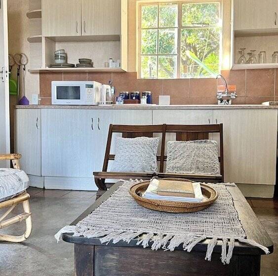 Апартаменты 1 Спальня, Loerieroep Estate   Mountainview Selfcatering Accommodation Nelspruit