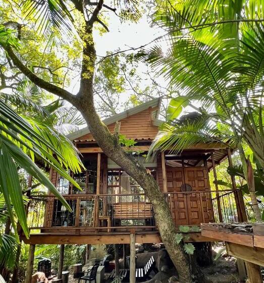 Дом 1 Спальня, Loerieroep Estate   Mountainview Selfcatering Accommodation Nelspruit