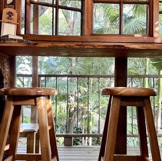 Casa 1 Quarto, Loerieroep Estate   Mountainview Selfcatering Accommodation Nelspruit