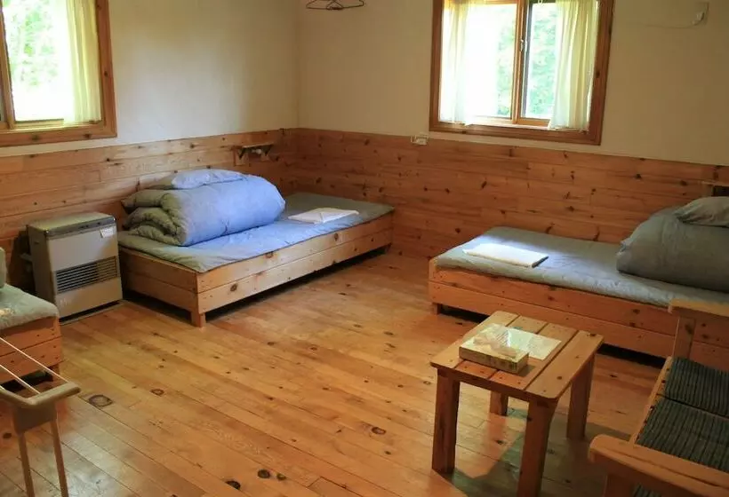 バスルーム共有のトリプルスタンダード, Toipirka Kitaobihiro Youth Hostel