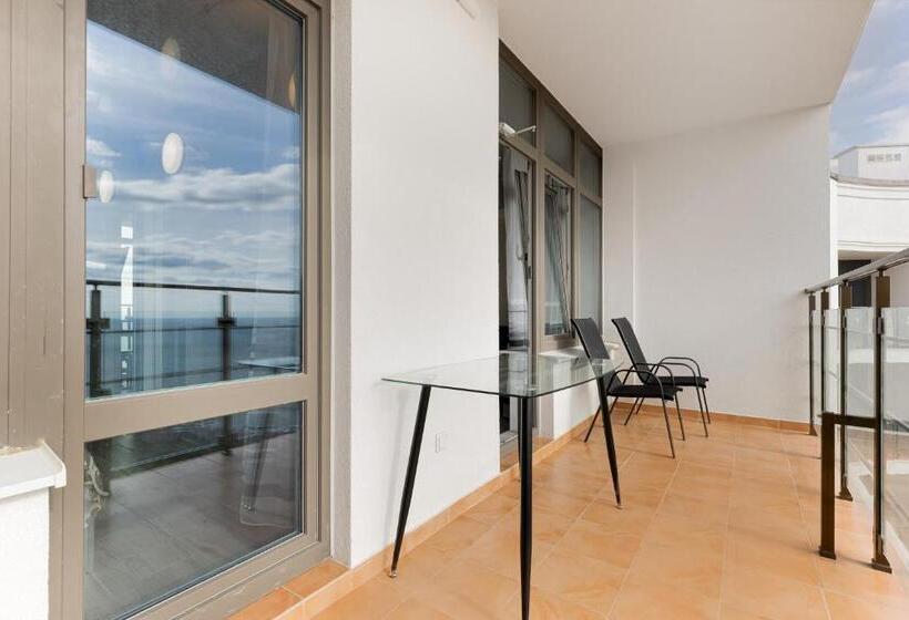 آپارتمان 1 خوابه با تراس, Arcadia Luxury Apartments