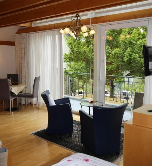 סוויטה, Landgasthof Farnsburg