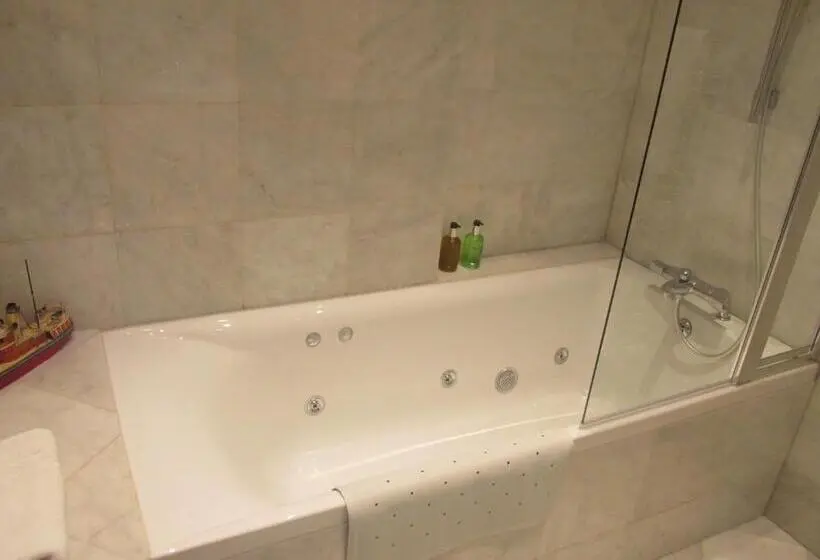 Standard-huone Poreallas, King William Guest House