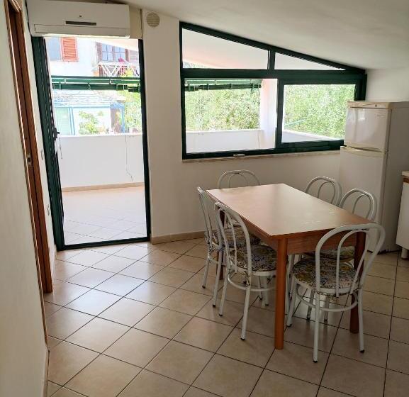 Apartamento 1 Dormitório com Terraço, Case Vacanza Da Domingo