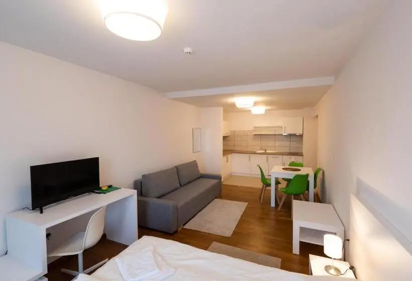 Standard-studio, Merkur Apartments   Self Check In