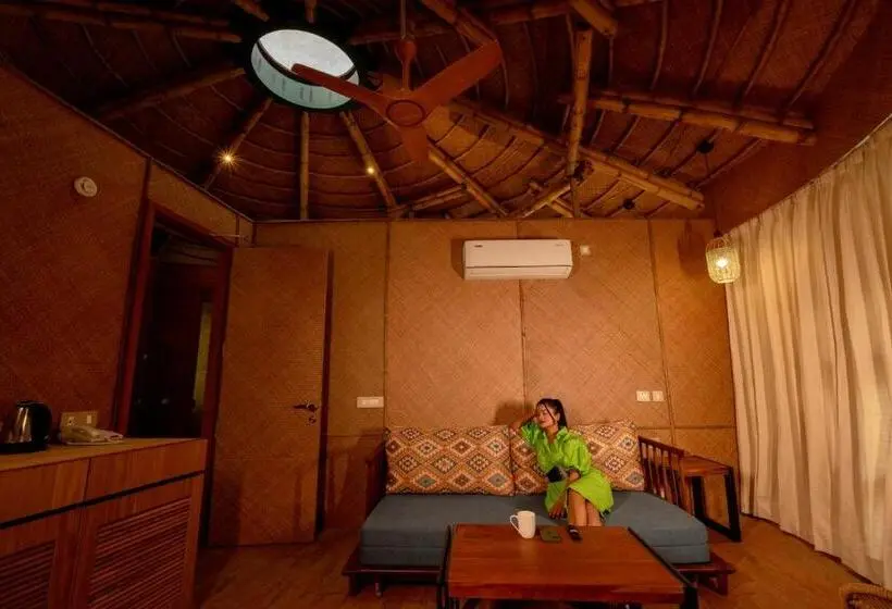 Maja/Mökki, Oneness Rishikesh By Ganga Kinare   A Luxury Wilderness Resort