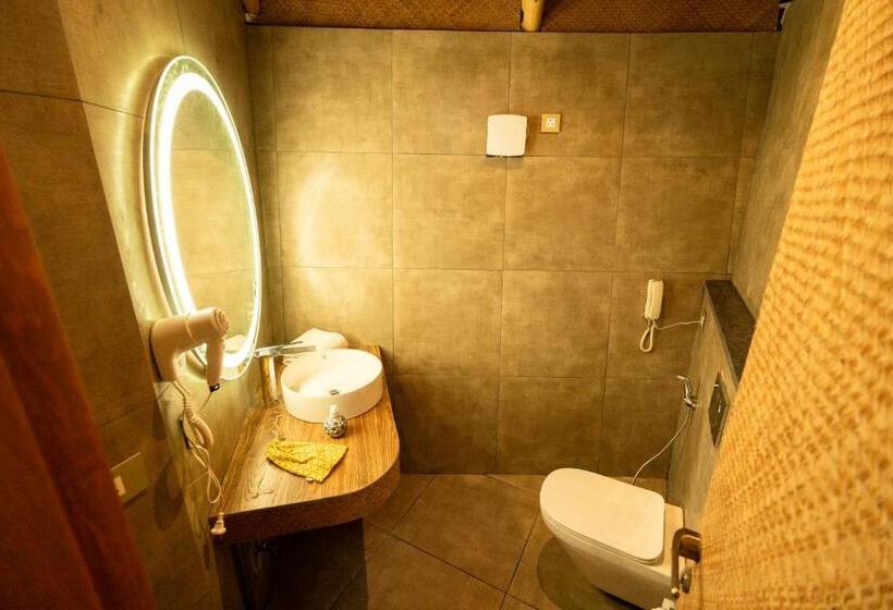 小室, Oneness Rishikesh By Ganga Kinare   A Luxury Wilderness Resort
