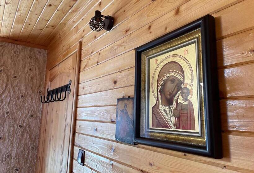 חדר סטנדרט נוף להרים, музикалната къща