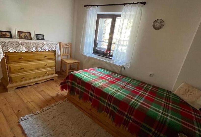 חדר סטנדרט, музикалната къща