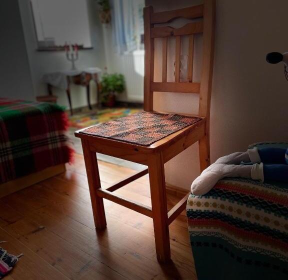 חדר סטנדרט, музикалната къща