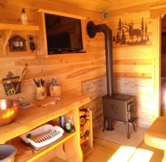 בקתת חדר, Au Paradou Du Bûcheron Adults Only