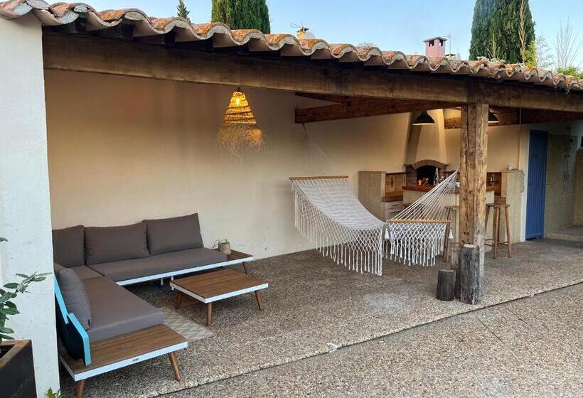 منزل 3 غرف نوم, Gîtes Et Chambres Atypiques Le Temps Des Légendes