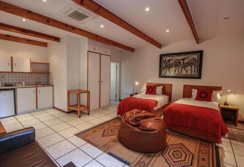 سوییت لوکس, Sonneneck Guesthouse