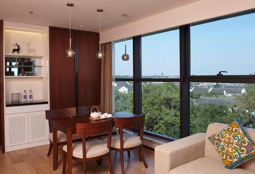 キングサイズベッドのデラックススイート, Ssaw Boutique Hotel Yangzhou