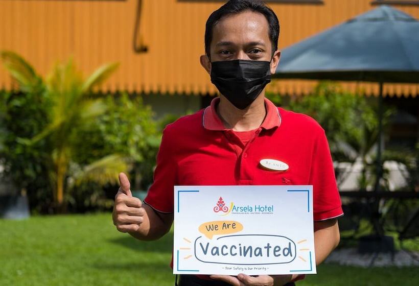 Quarto Deluxe, Arsela Hotel Pangkalan Bun